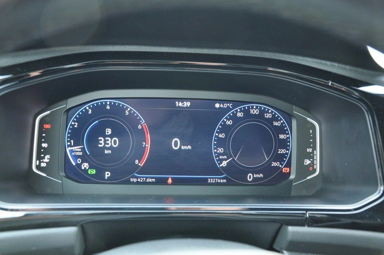 Volkswagen T-Roc - Zdjęcie 11