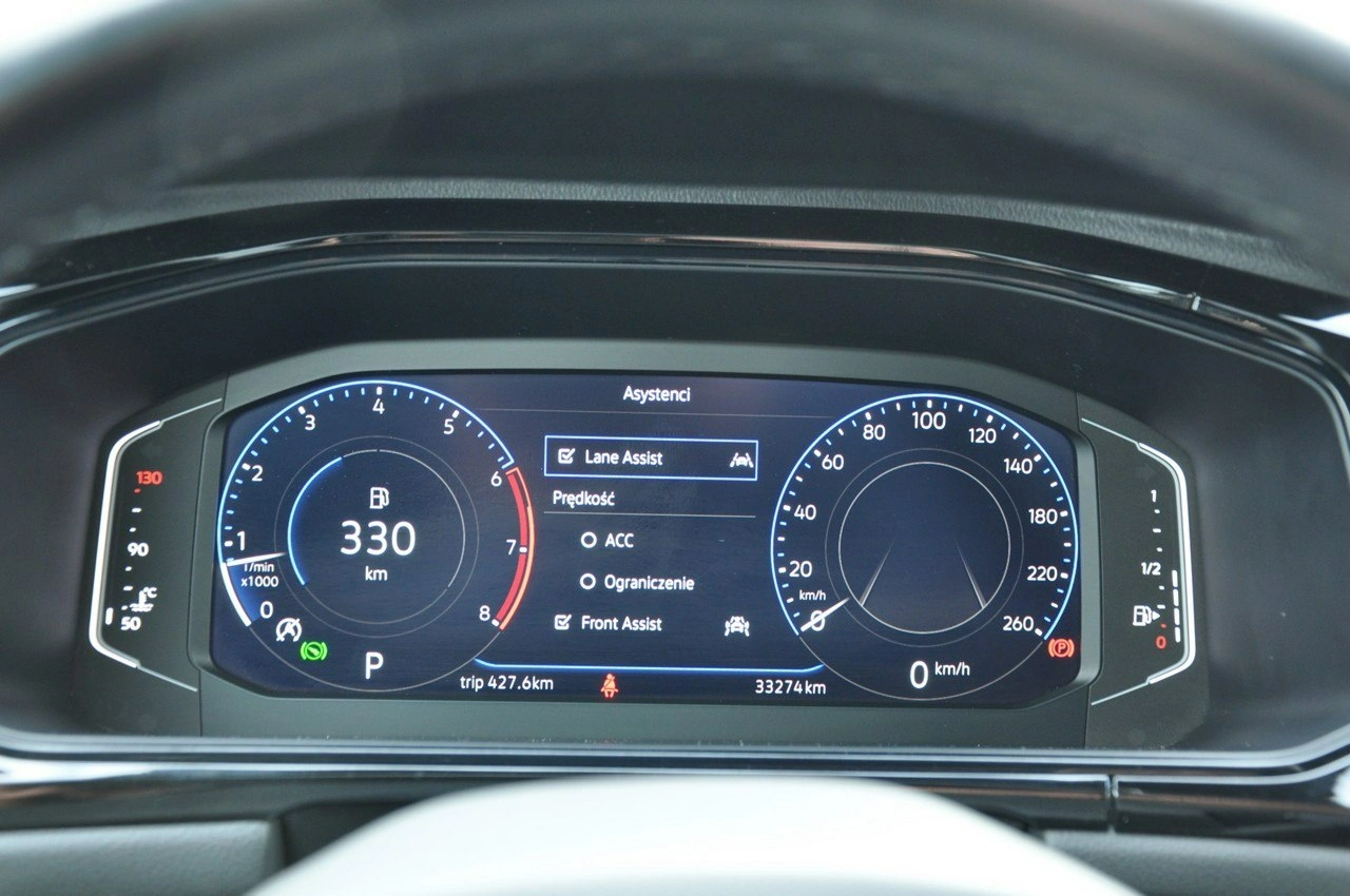 Volkswagen T-Roc - Zdjęcie 12