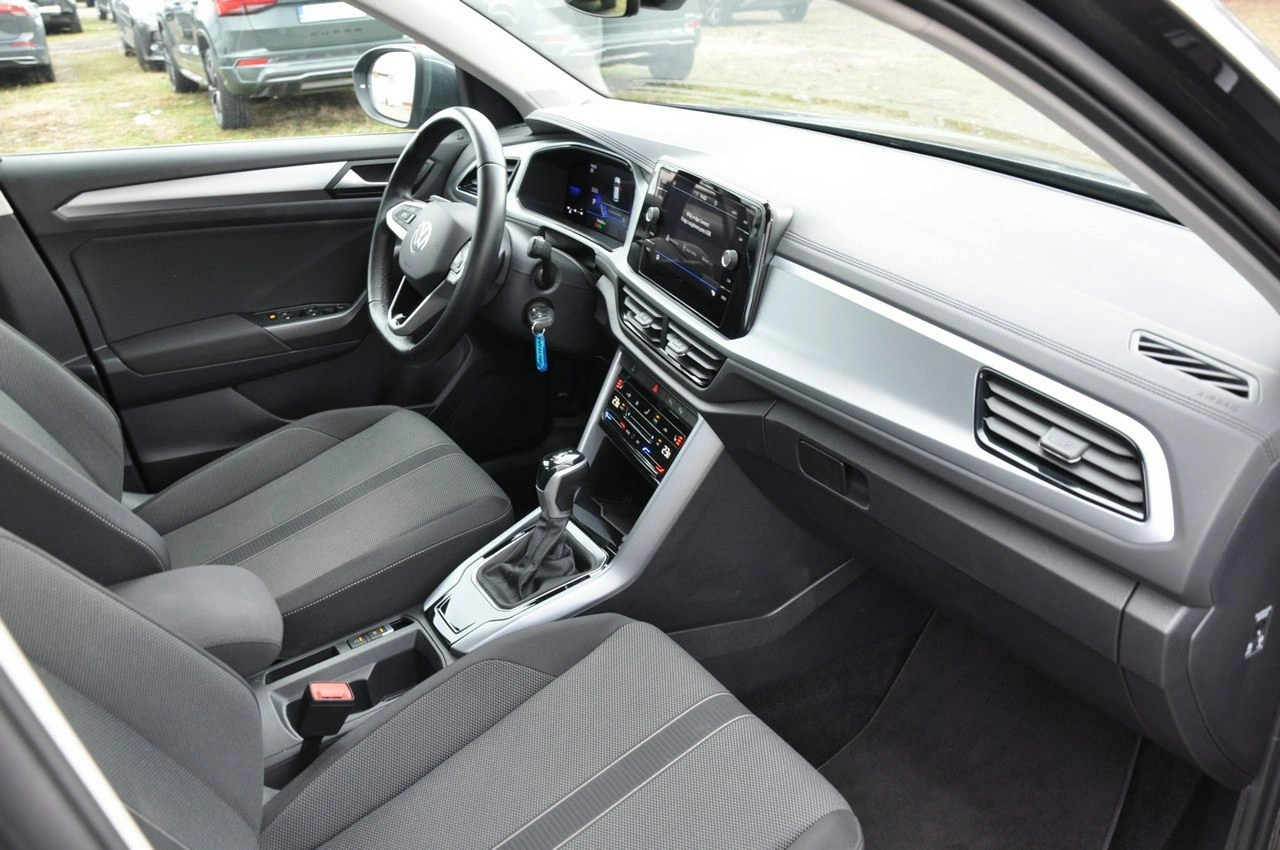 Volkswagen T-Roc - Zdjęcie 26