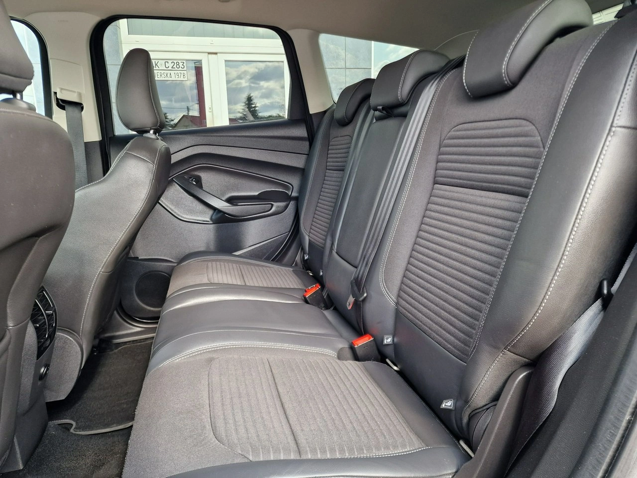 Ford Kuga - Zdjęcie 20