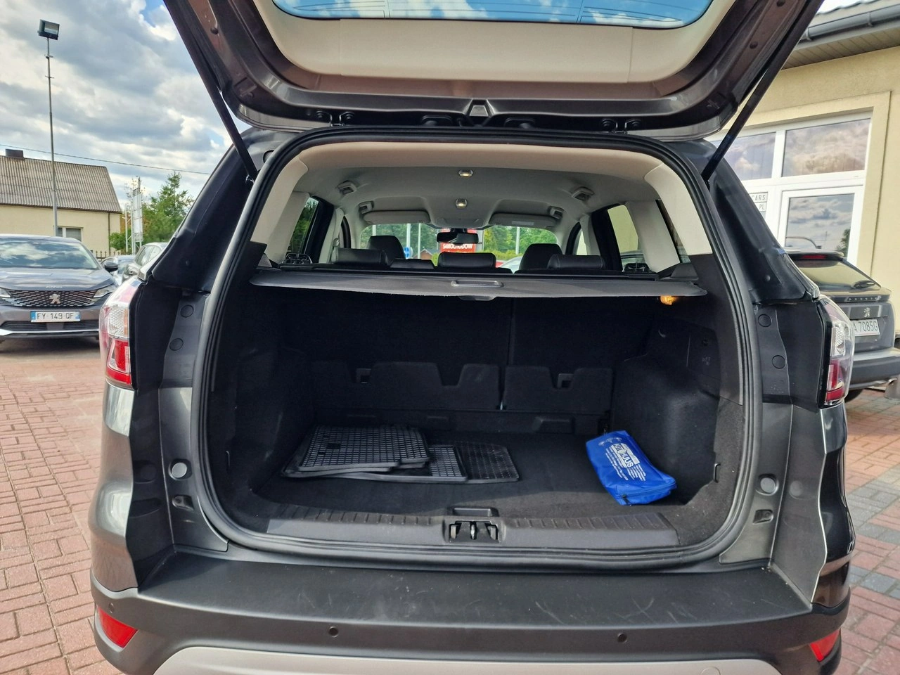 Ford Kuga - Zdjęcie 21