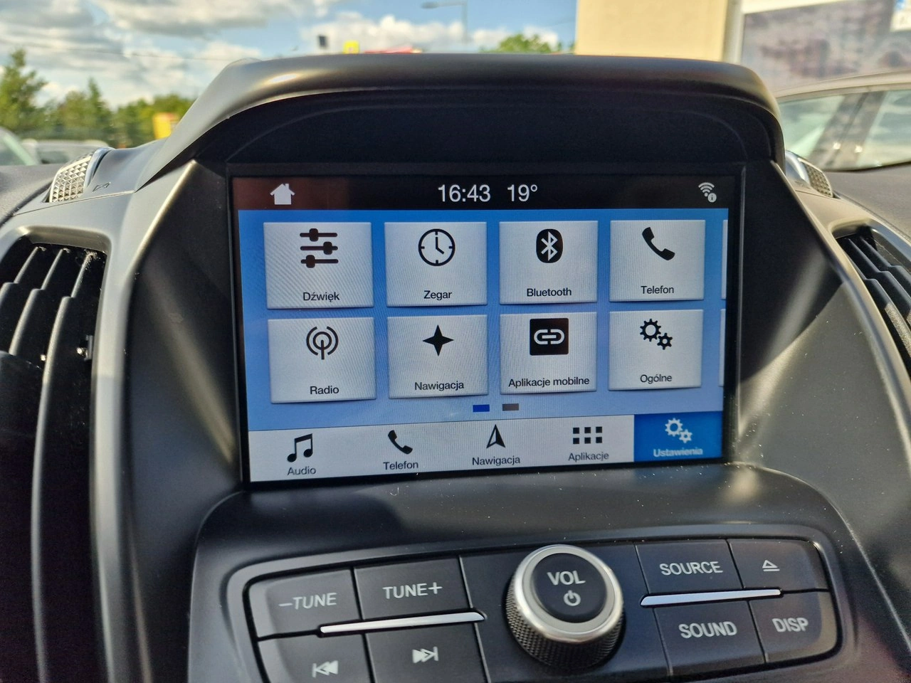 Ford Kuga - Zdjęcie 27