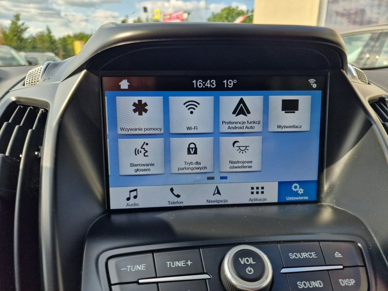 Ford Kuga - Zdjęcie 28