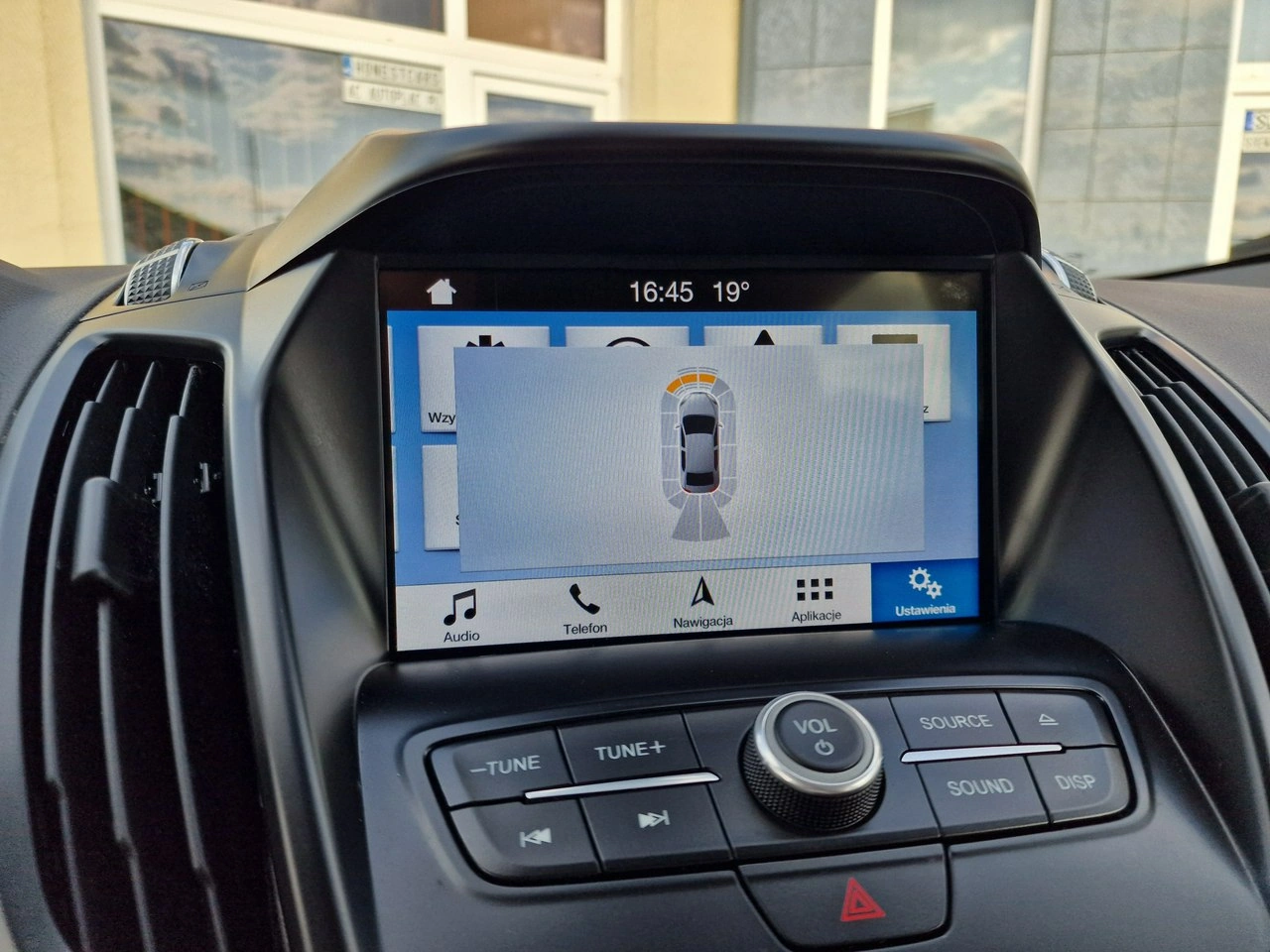 Ford Kuga - Zdjęcie 35