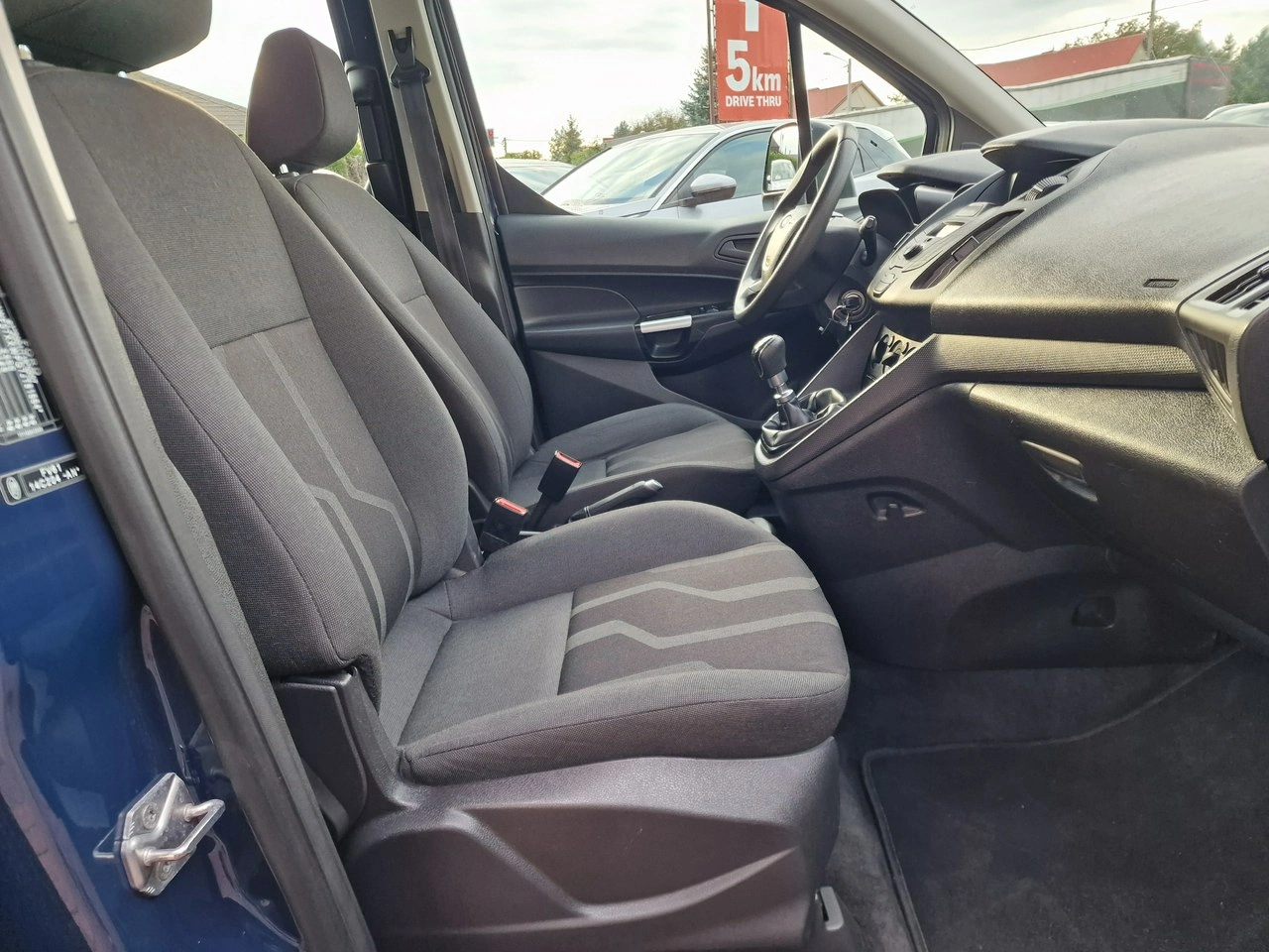 Ford Transit Connect - Zdjęcie 27