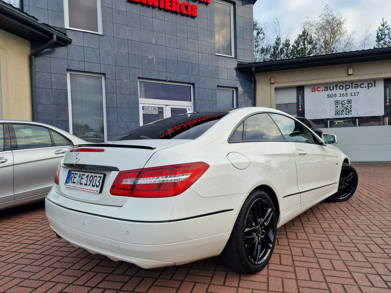 Mercedes E 200 - Zdjęcie 14