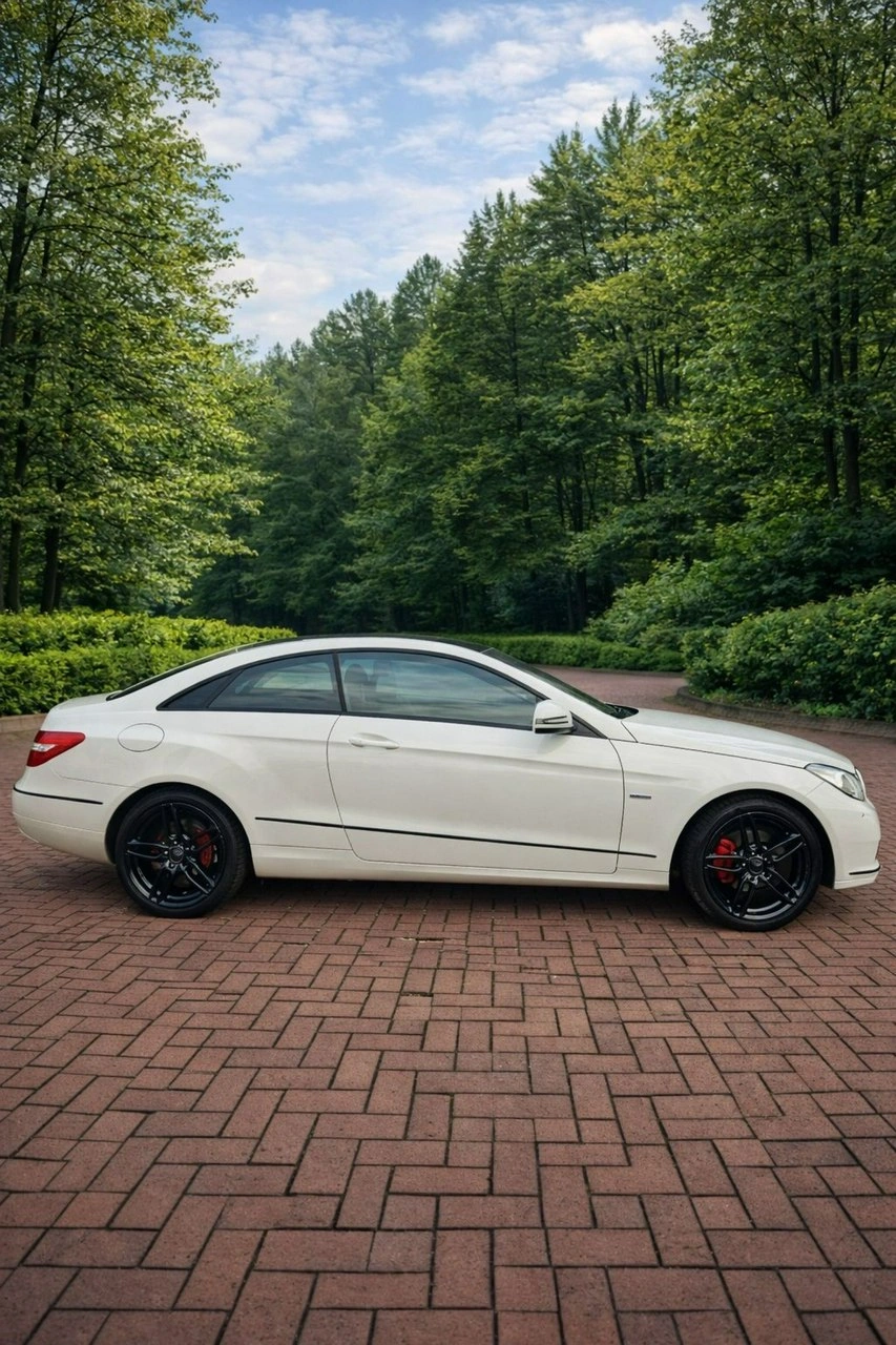 Mercedes E 200 - Zdjęcie 3