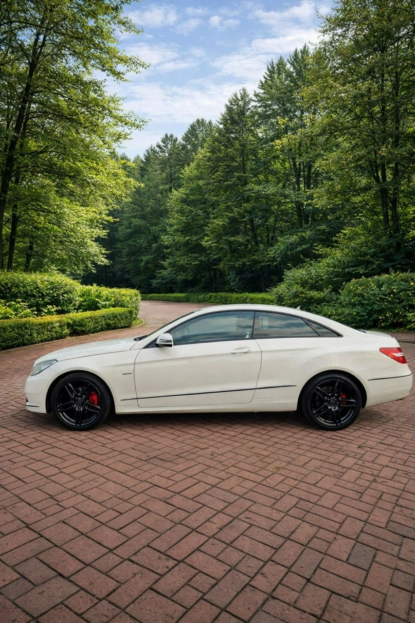 Mercedes E 200 - Zdjęcie 5