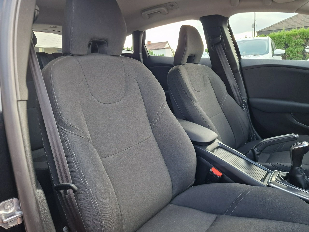 Volvo V40 - Zdjęcie 21