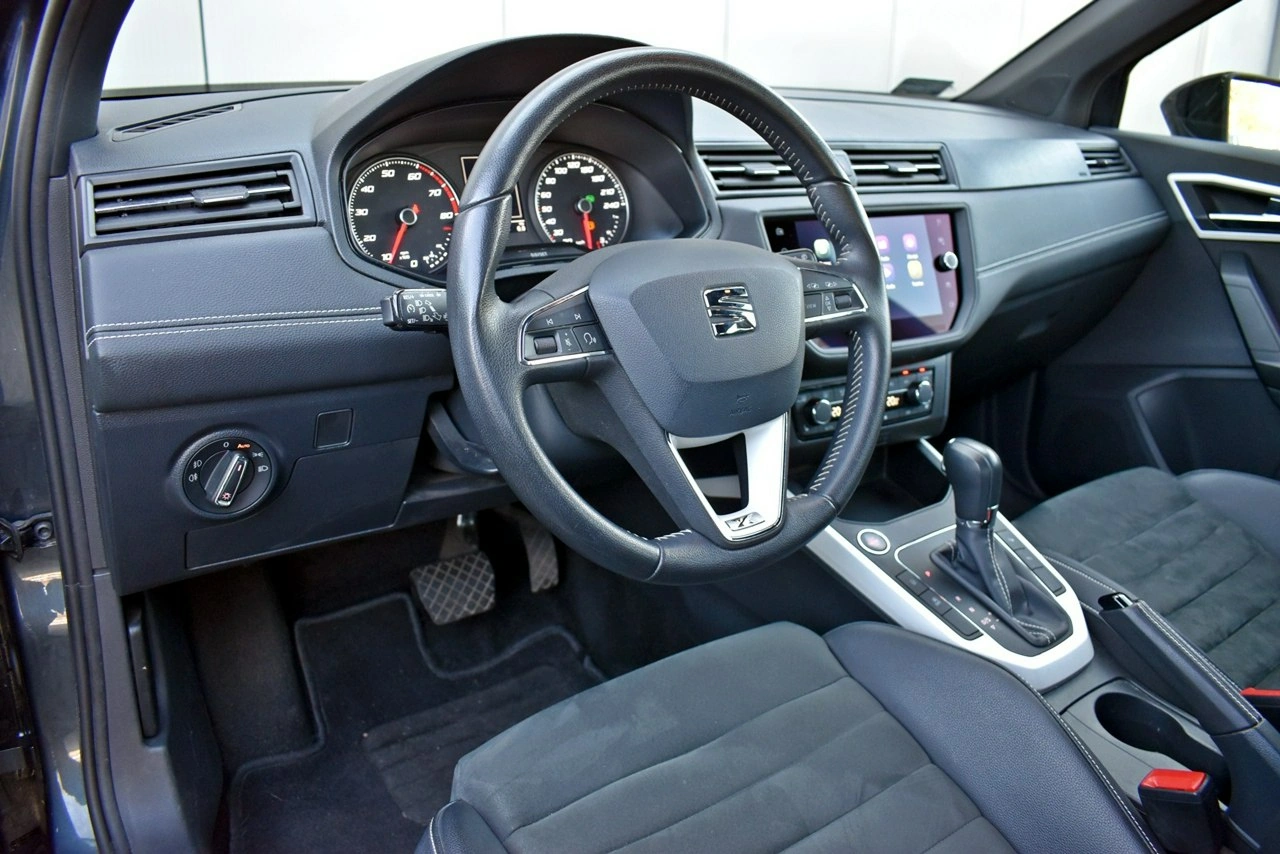 Seat Arona - Zdjęcie 9