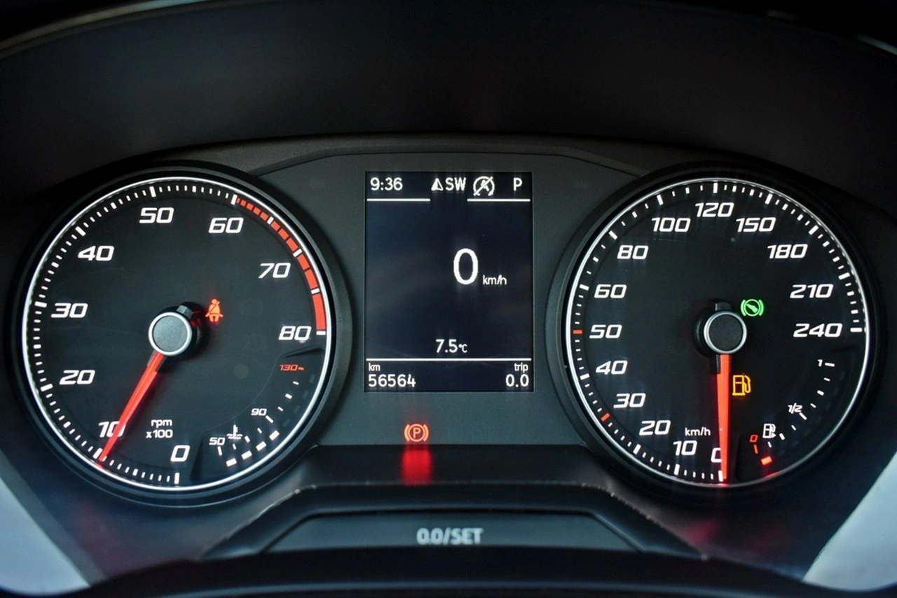 Seat Arona - Zdjęcie 15