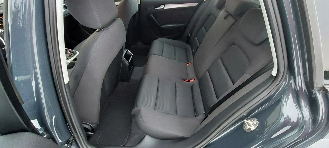 Audi A4 - Zdjęcie 21