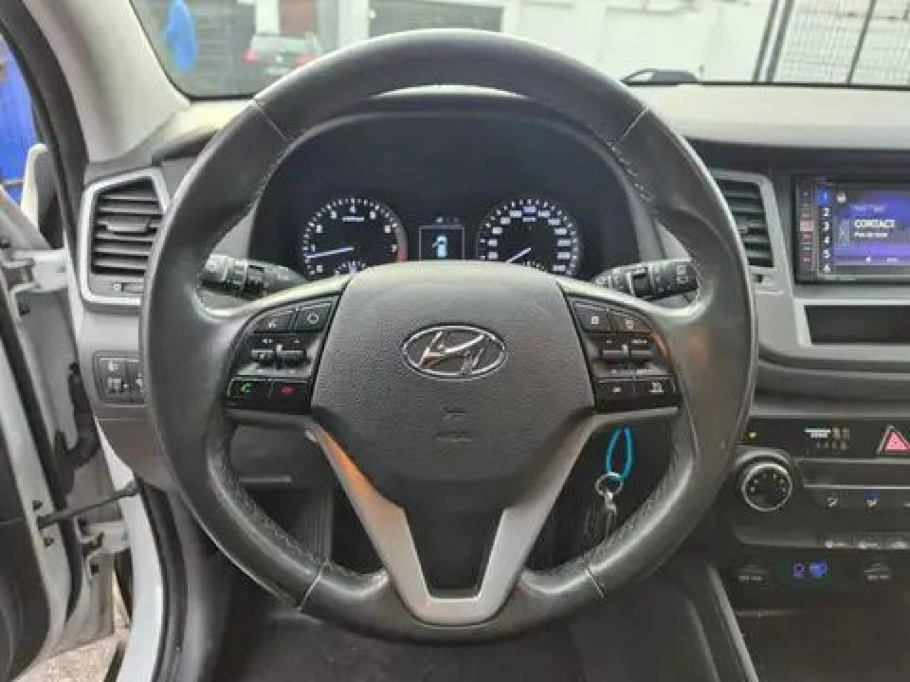 Hyundai Tucson - Zdjęcie 7