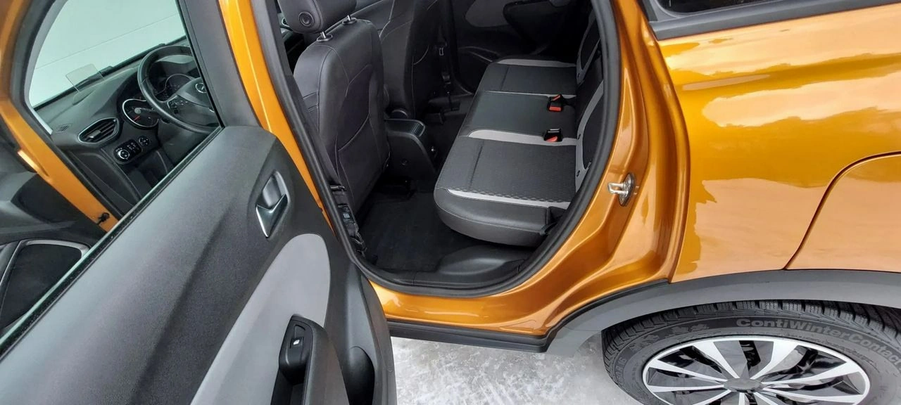 Opel Crossland X - Zdjęcie 19