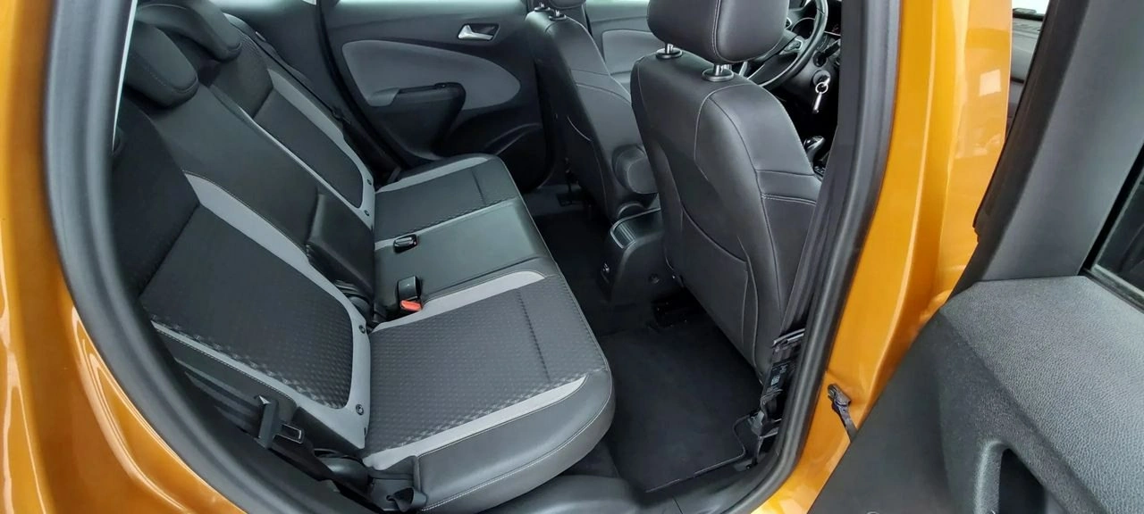 Opel Crossland X - Zdjęcie 25