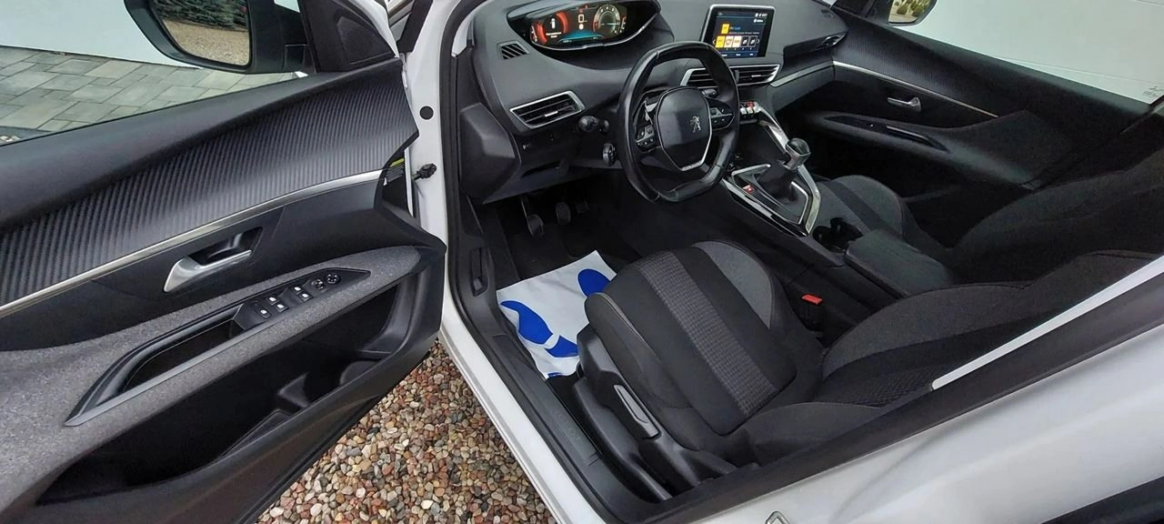 Peugeot 3008 - Zdjęcie 16