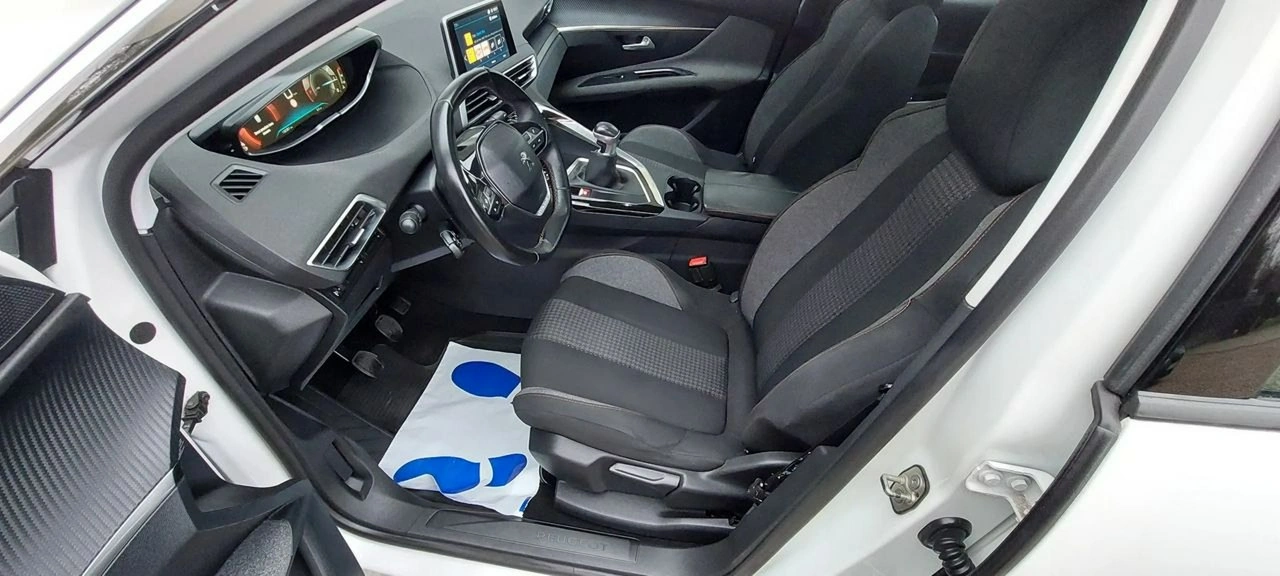 Peugeot 3008 - Zdjęcie 17