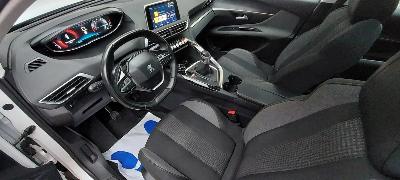 Peugeot 3008 - Zdjęcie 18