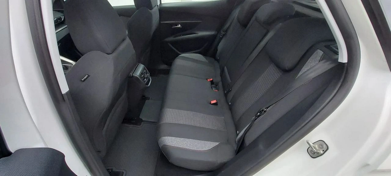 Peugeot 3008 - Zdjęcie 21