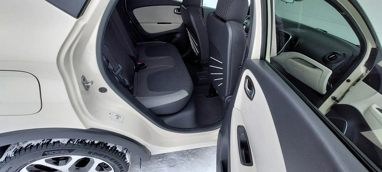 Renault Captur - Zdjęcie 24