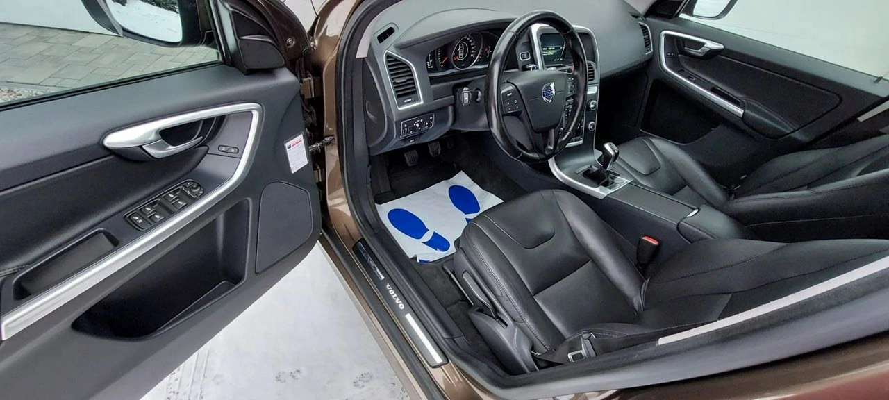 Volvo XC 60 - Zdjęcie 16