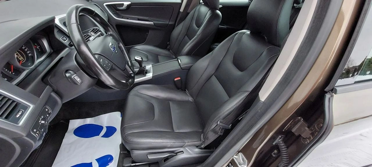 Volvo XC 60 - Zdjęcie 19