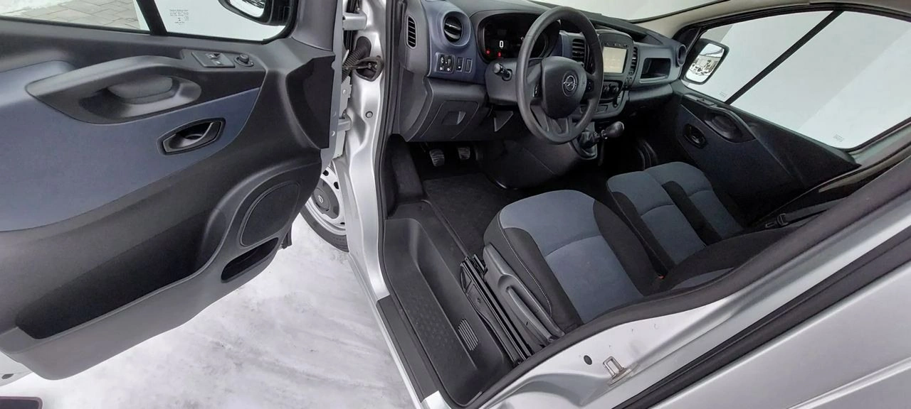 Opel Vivaro - Zdjęcie 16