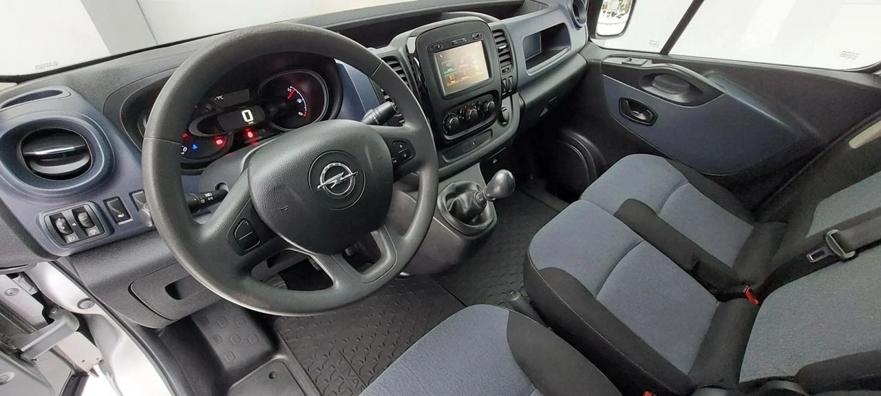 Opel Vivaro - Zdjęcie 19
