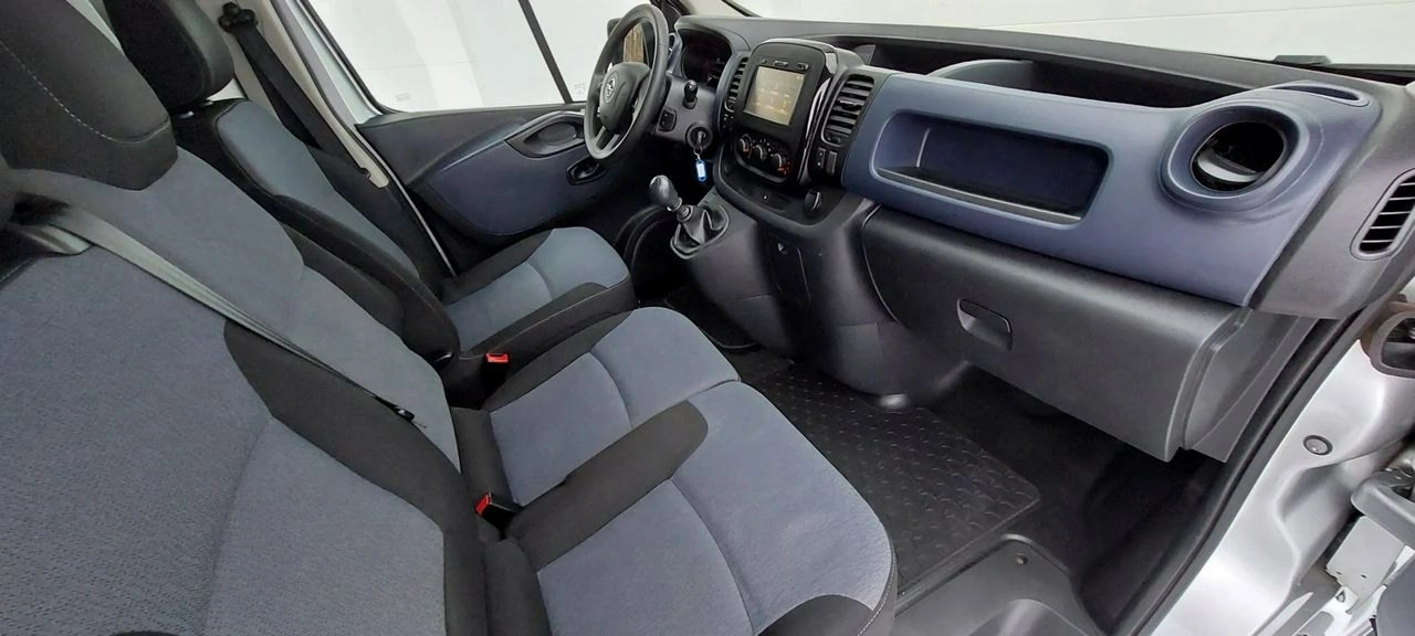 Opel Vivaro - Zdjęcie 25