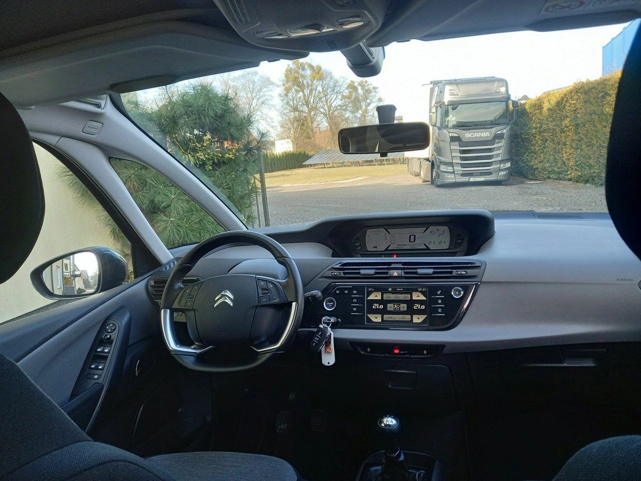 Citroën C4 Picasso - Zdjęcie 23