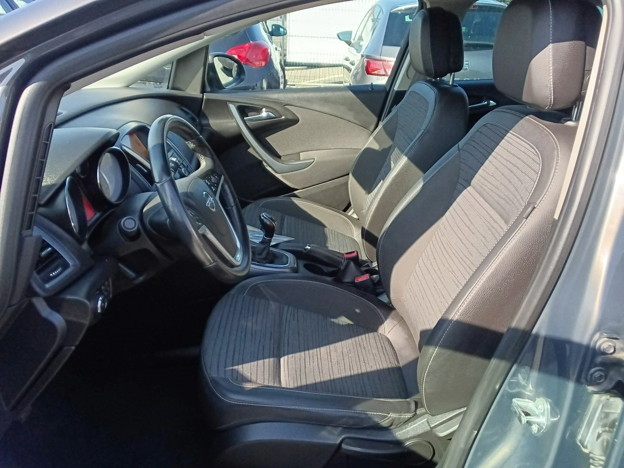 Opel Astra - Zdjęcie 15