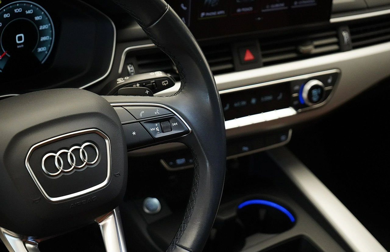 Audi A4 - Zdjęcie 15