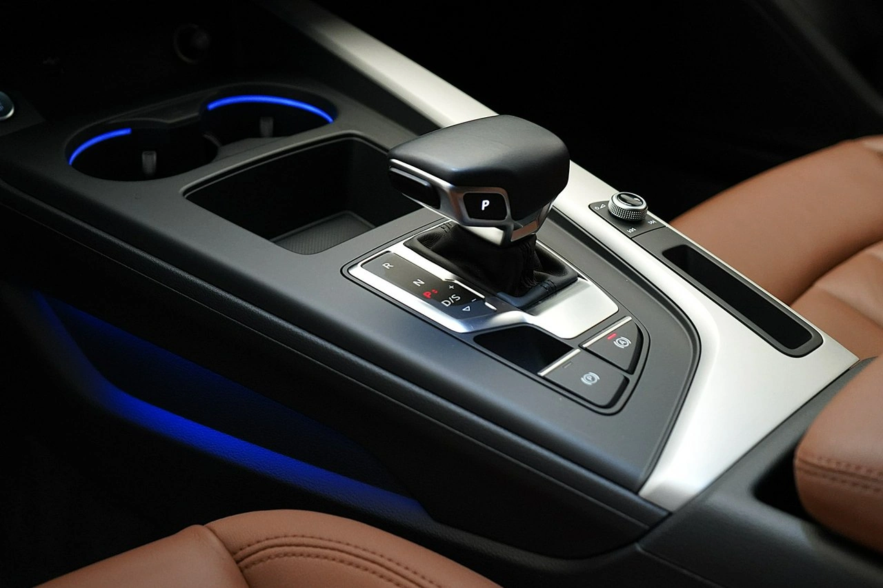 Audi A4 - Zdjęcie 18