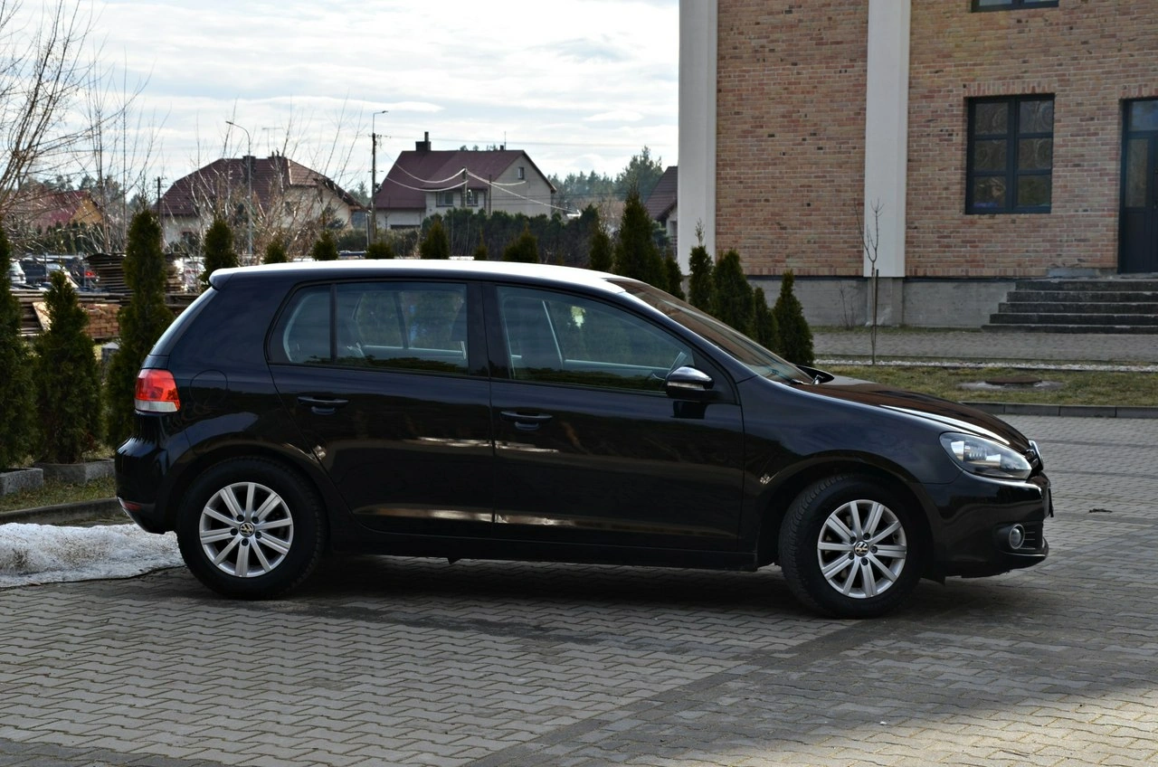 Volkswagen Golf - Zdjęcie 17