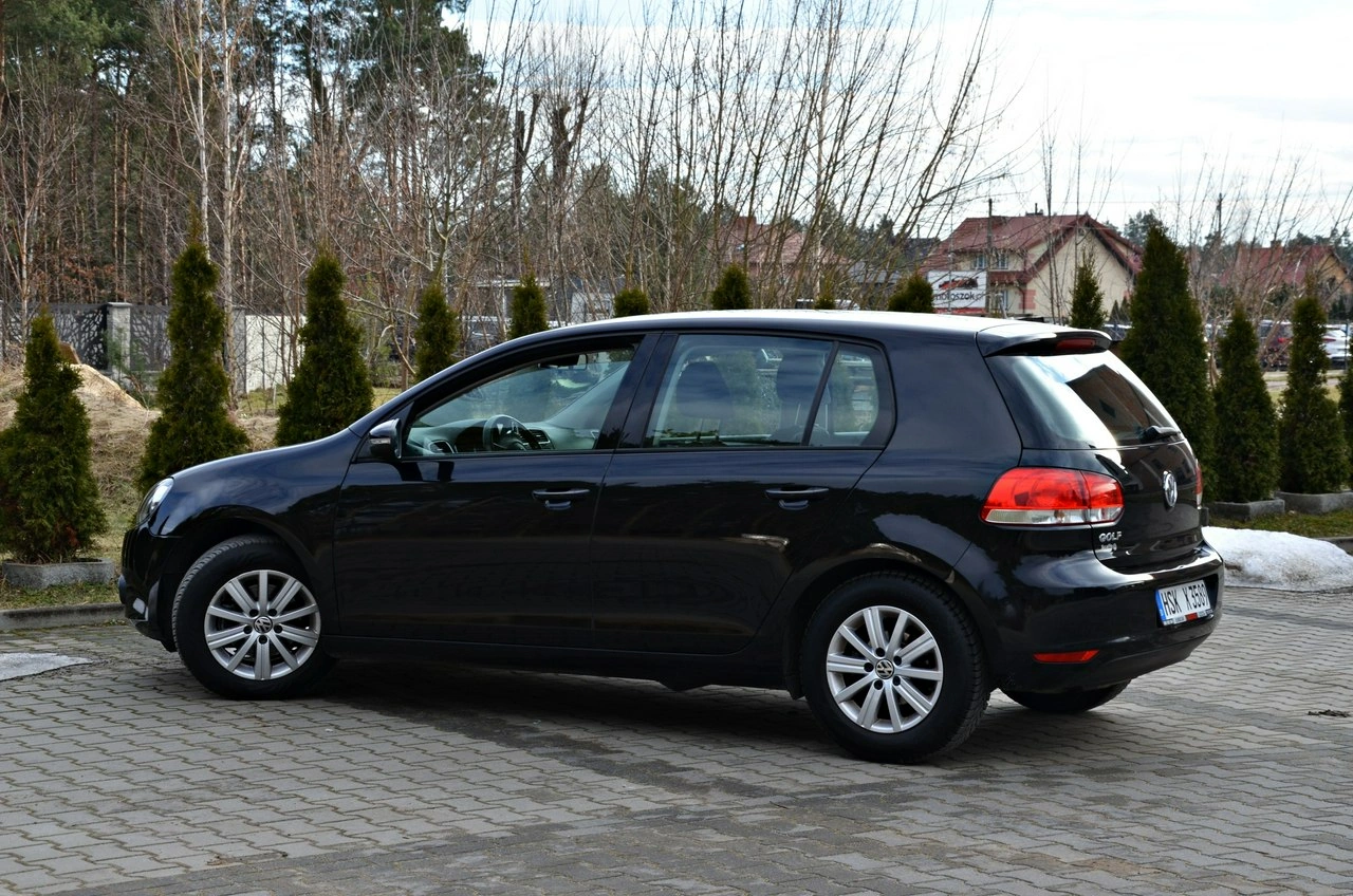 Volkswagen Golf - Zdjęcie 19