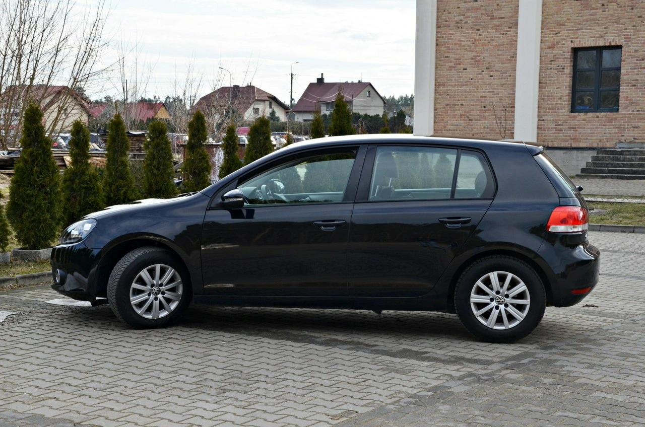Volkswagen Golf - Zdjęcie 21