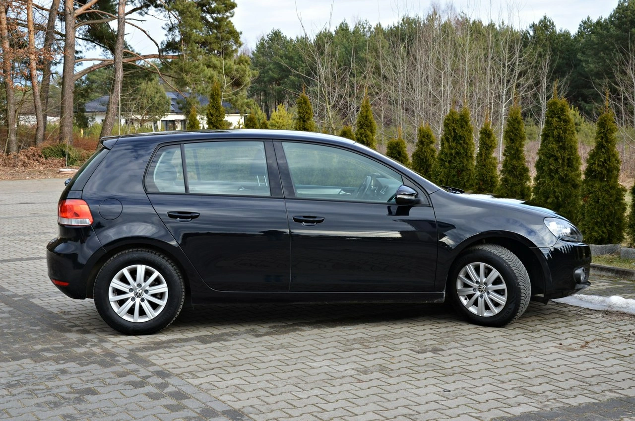 Volkswagen Golf - Zdjęcie 25