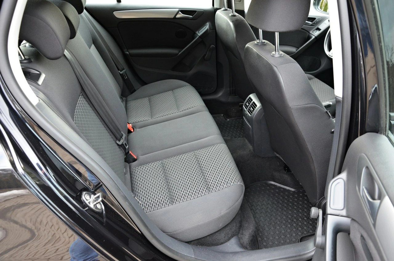 Volkswagen Golf - Zdjęcie 33