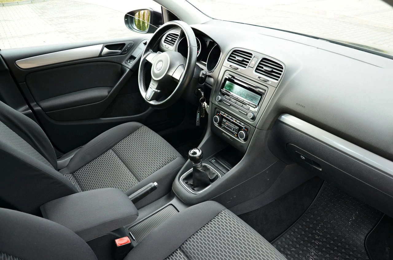 Volkswagen Golf - Zdjęcie 36
