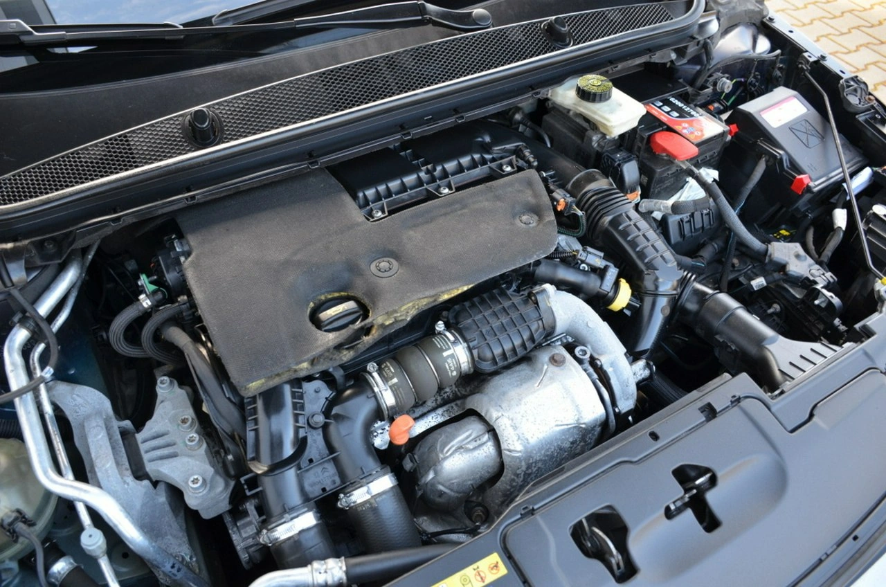 Peugeot 308 SW - Zdjęcie 9