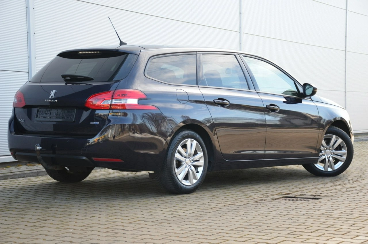 Peugeot 308 SW - Zdjęcie 12