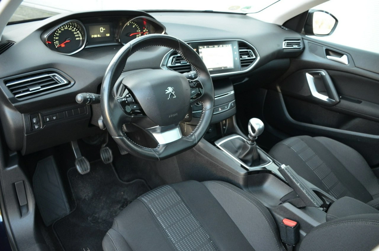 Peugeot 308 SW - Zdjęcie 21
