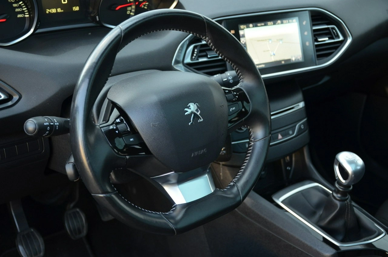 Peugeot 308 SW - Zdjęcie 22