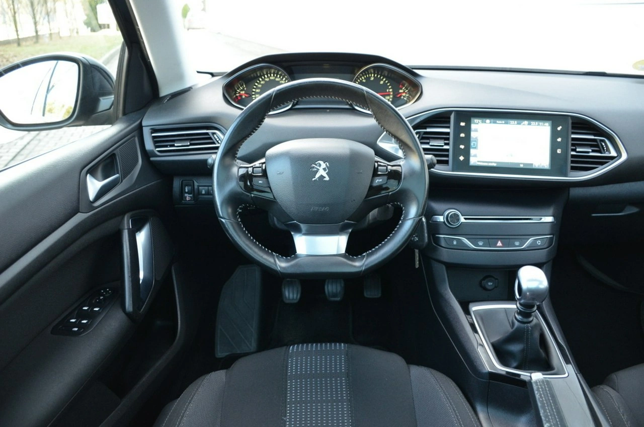 Peugeot 308 SW - Zdjęcie 27