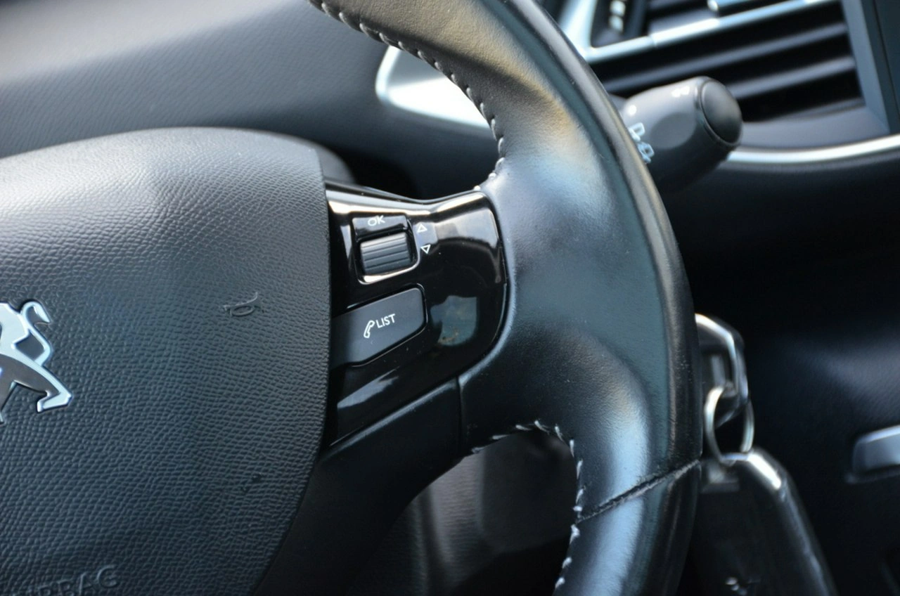 Peugeot 308 SW - Zdjęcie 33