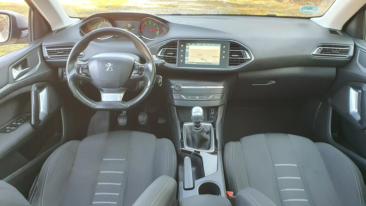 Peugeot 308 SW - Zdjęcie 4
