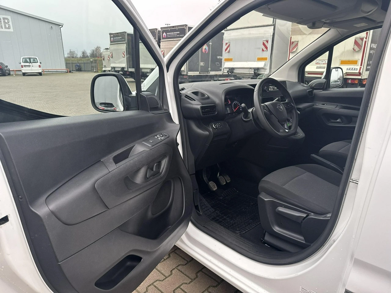 Opel Combo - Zdjęcie 9