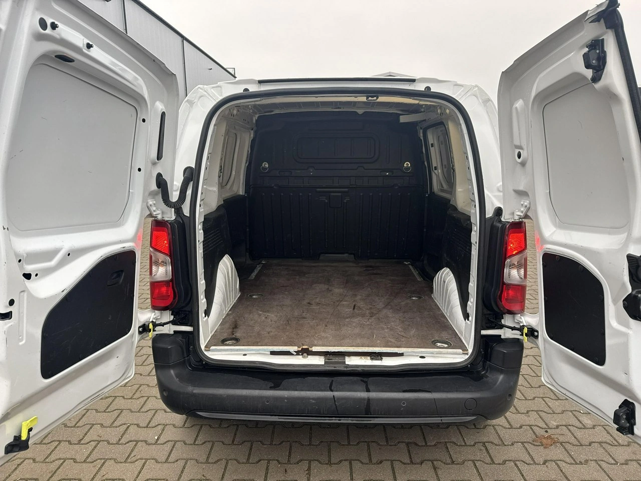 Opel Combo - Zdjęcie 12