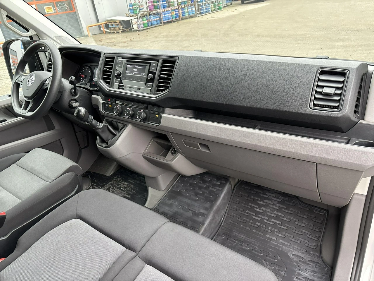 Volkswagen Crafter - Zdjęcie 18