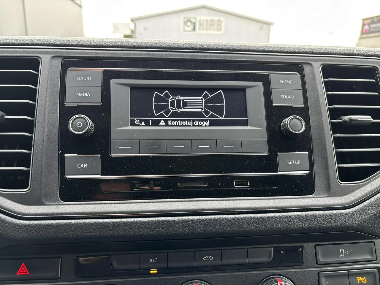 Volkswagen Crafter - Zdjęcie 22